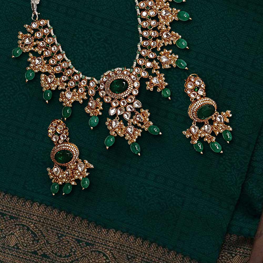 MG Saisha Designer Necklace Set