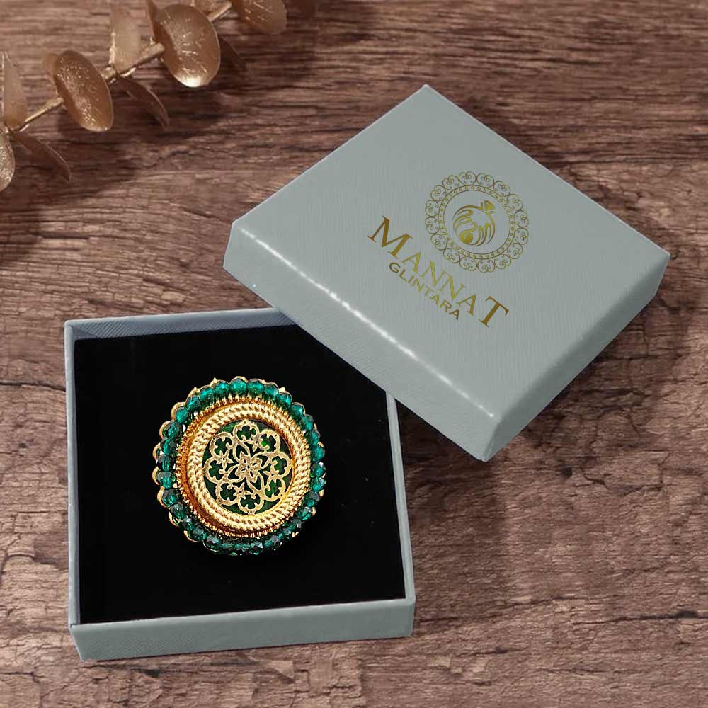 Emerald Circulate Thewa Designer Finger Ring