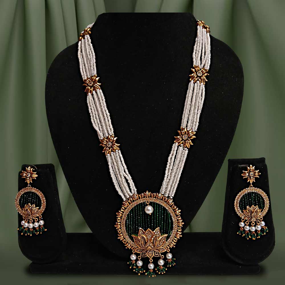 MG Emerald Lotus Rani Haar