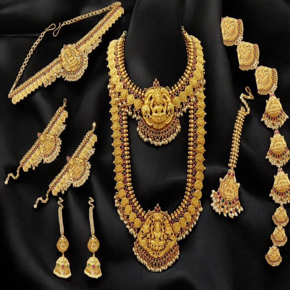 Mannat Glintara Temple Jewellery Bridal Collection