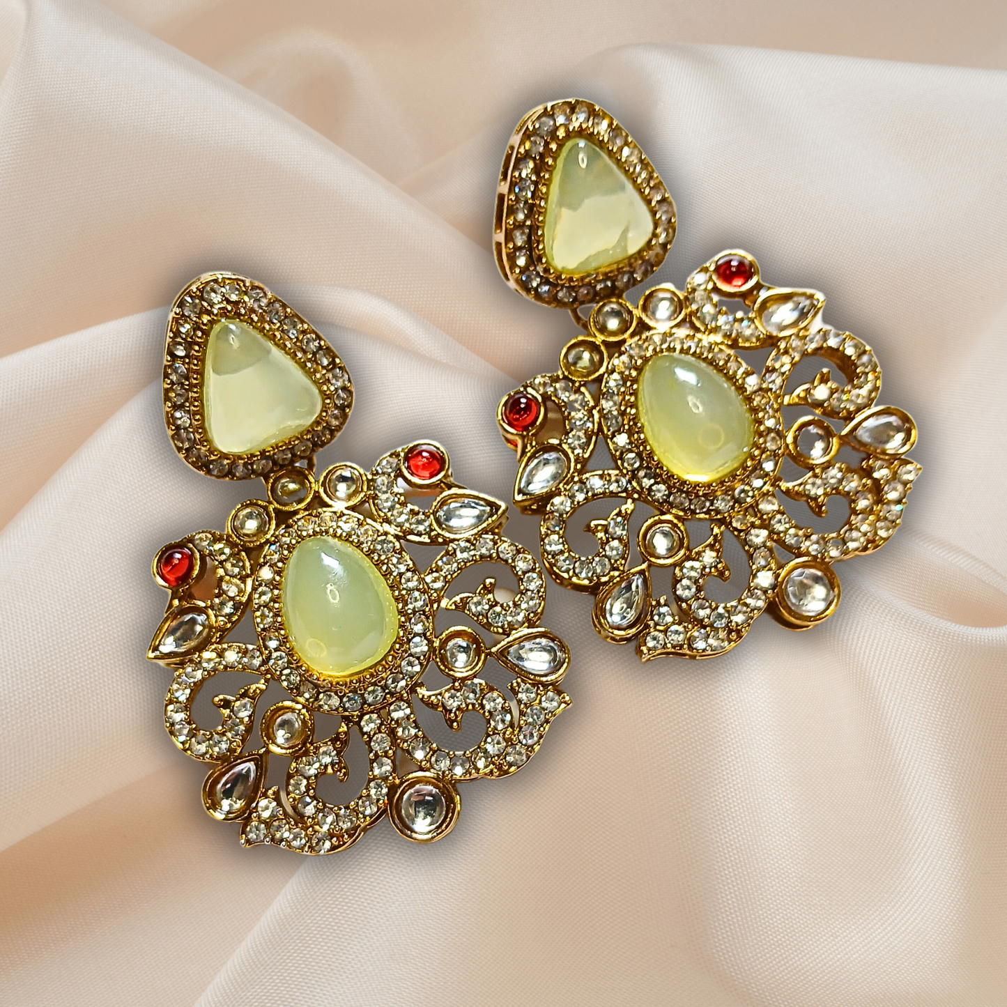 Noor-E-Hayat Chandbali Earrings