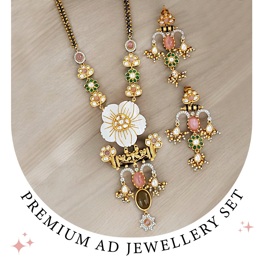 Blossom Grandeur Kundan Jewellery Set