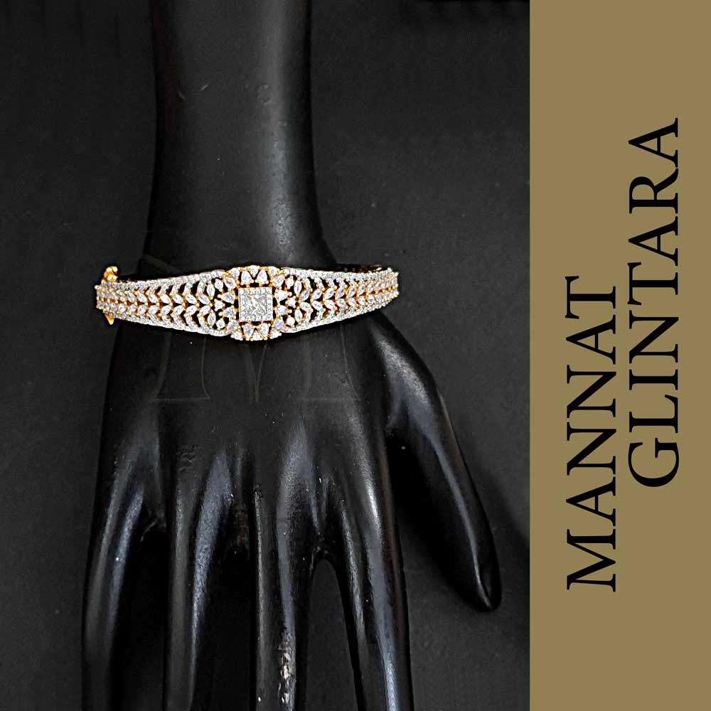 Radiant Gold Luxe Bracelet