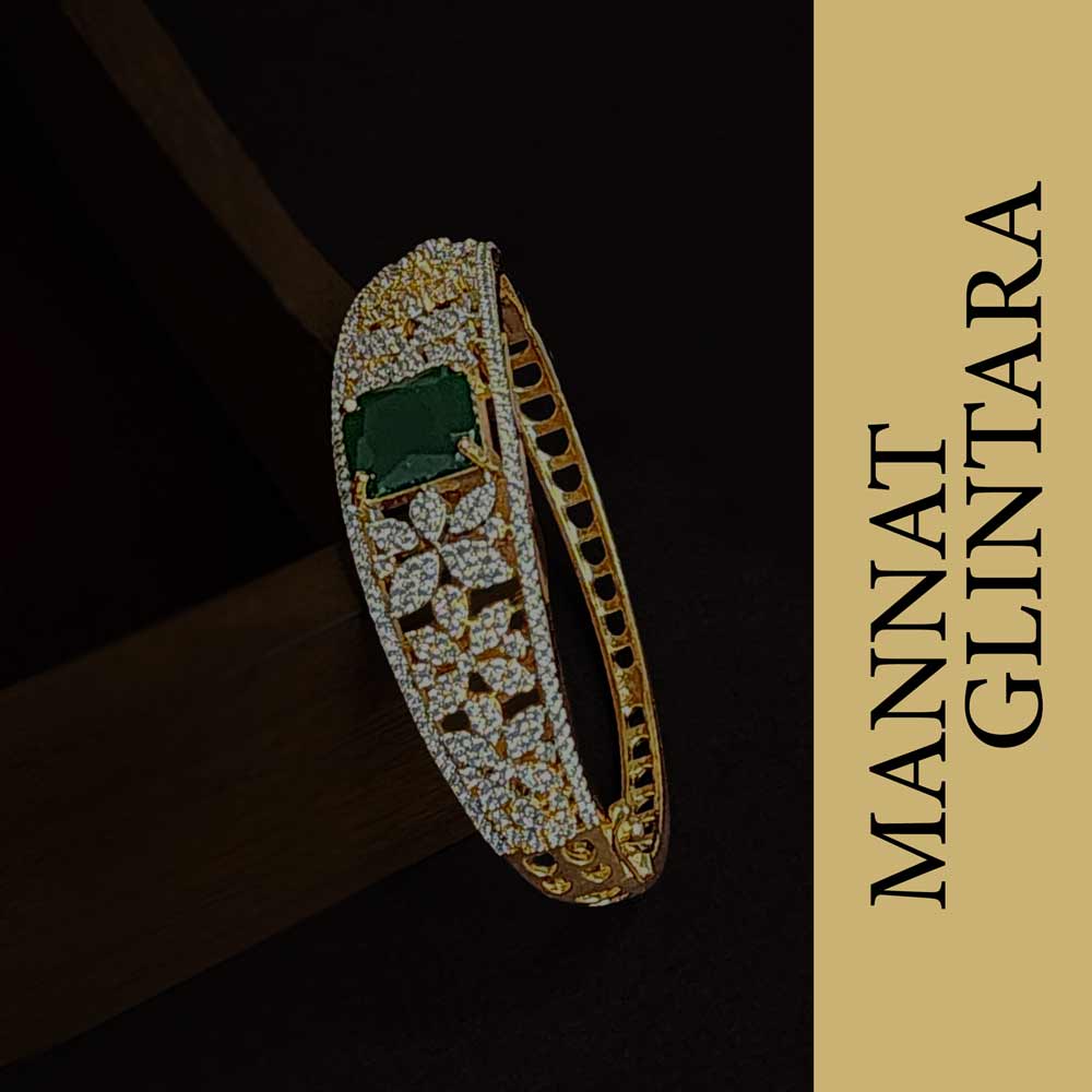 Emerald Luster Bracelet