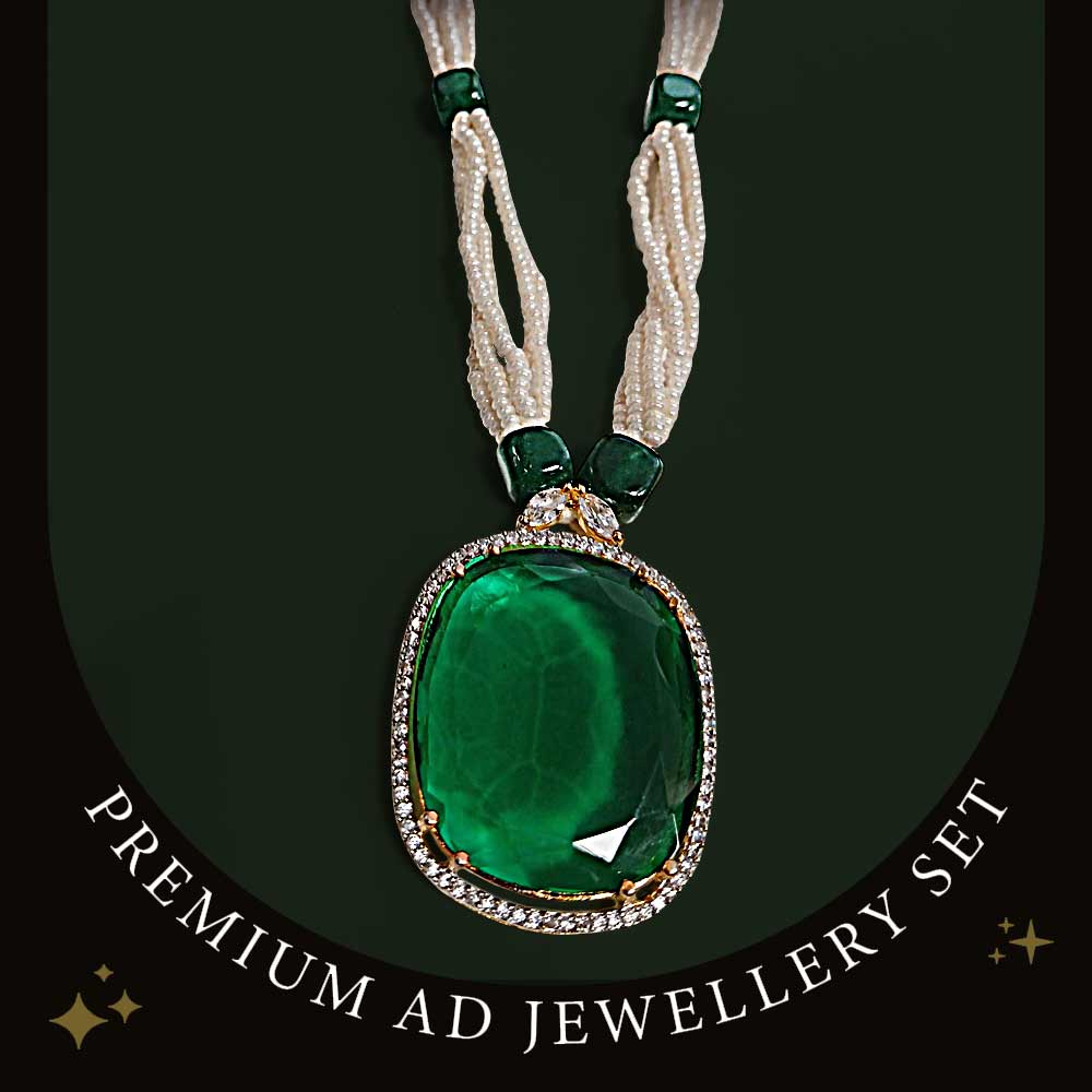 MG Eternal Emerald Bliss Necklace Set