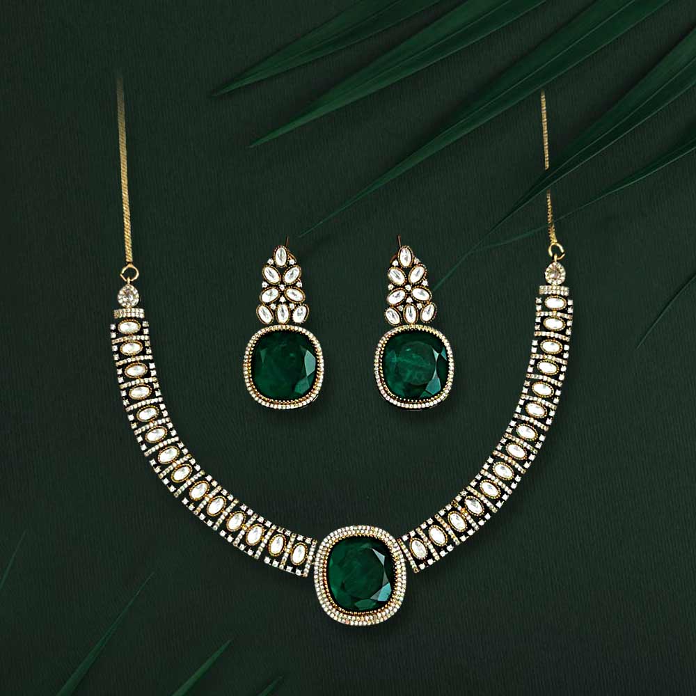 MG Victorian Emerald Necklace Set