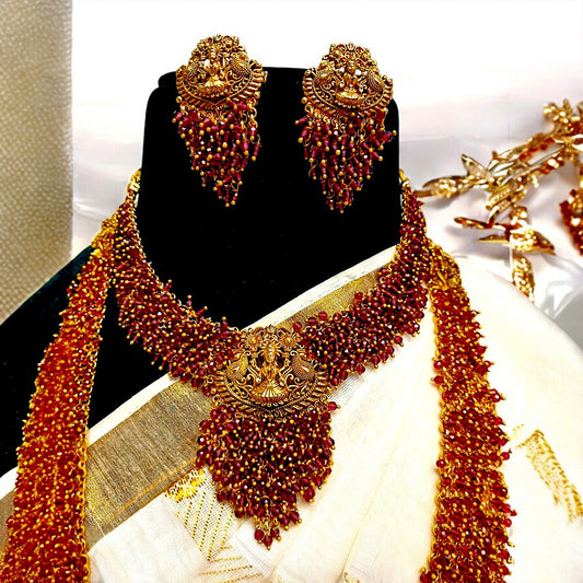 MG Laxmi Pendant Short Necklace set
