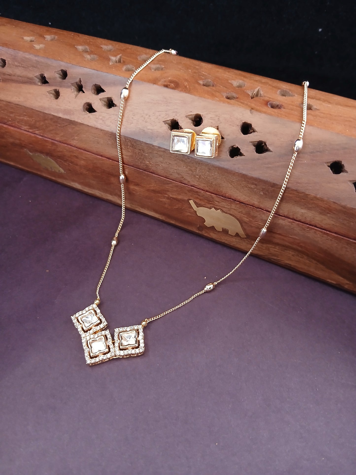 MG Shimmer Grace Pendant Mangalsutra