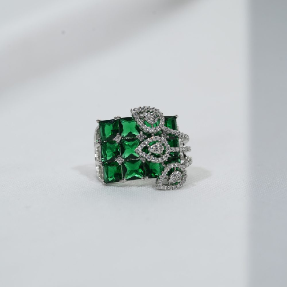 StarletSpark Green Emerald CZ designer Ring