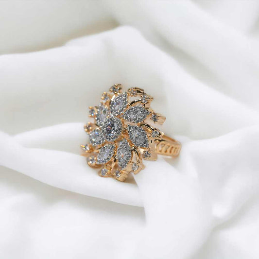 ElegantSparkle Circlets Ring