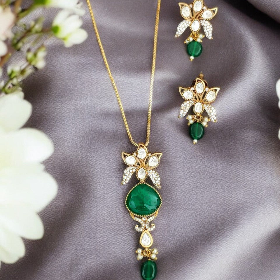 Dream Orchid Green Pendant Set