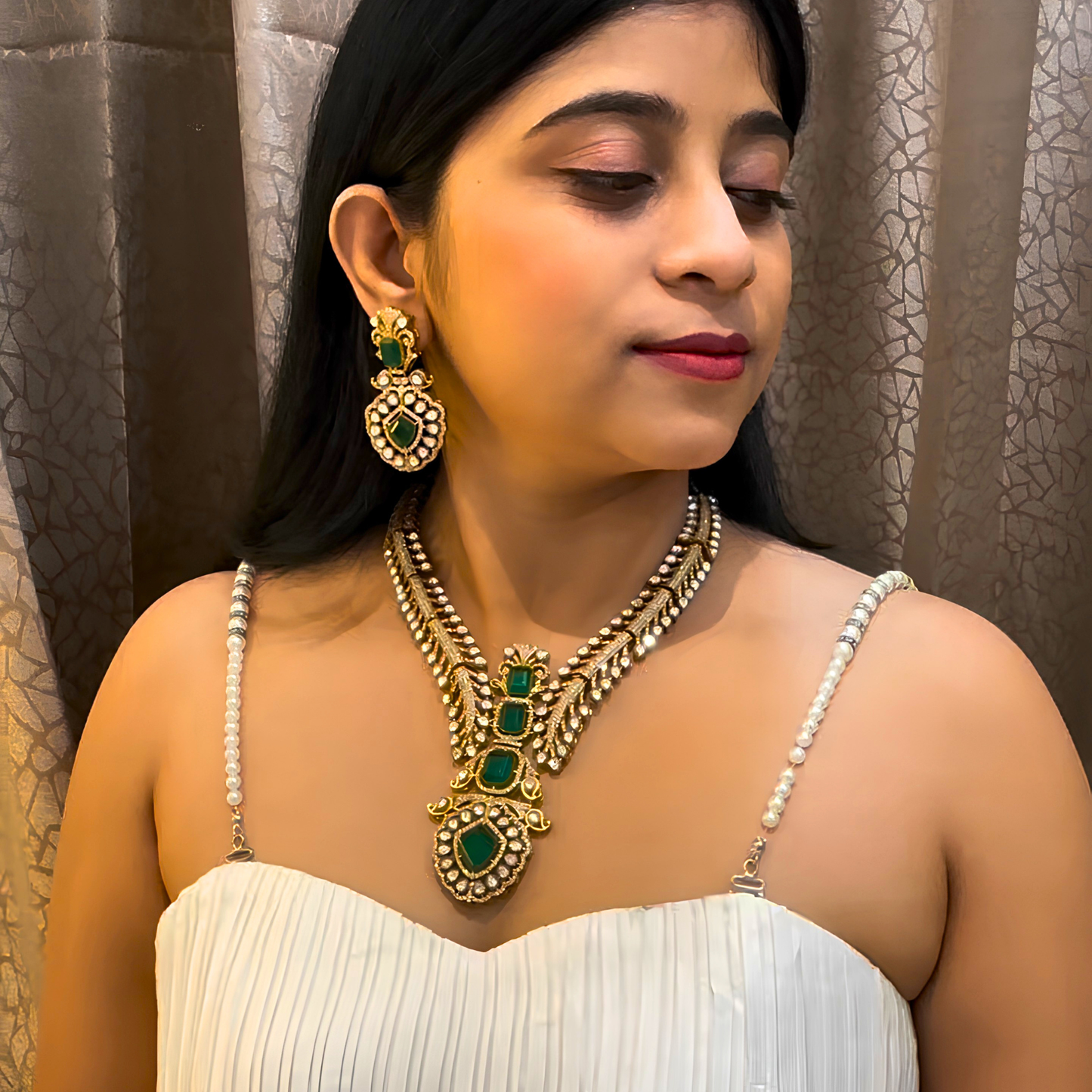 Emerald Maharani Moissanite Necklace Set