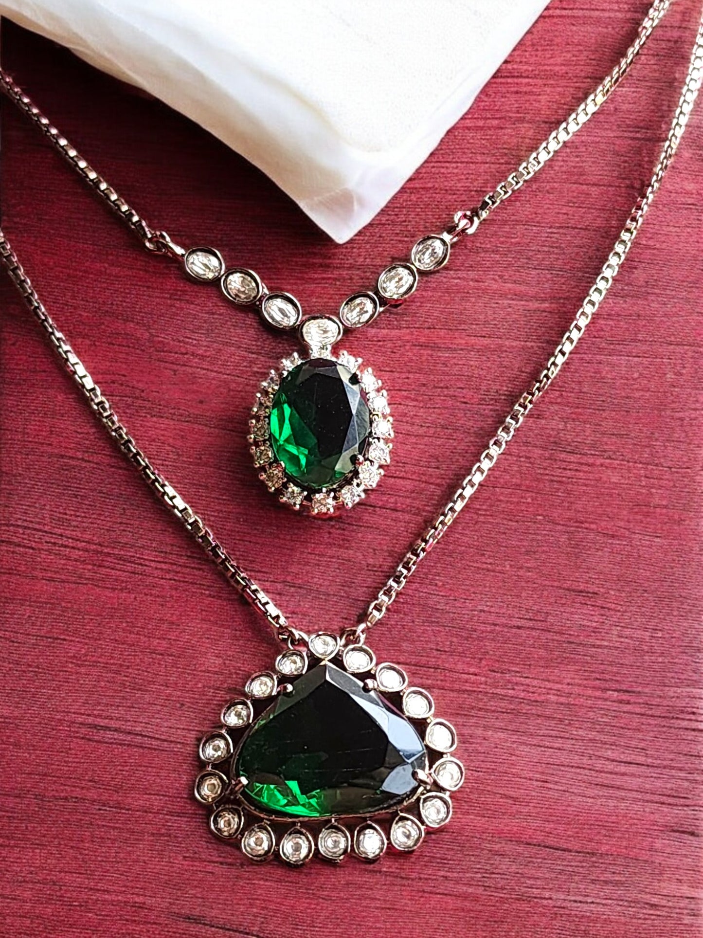 MG Emerald Majesty Layer  Pendant Set